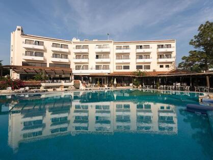 Paphos Gardens Holiday Resort 
